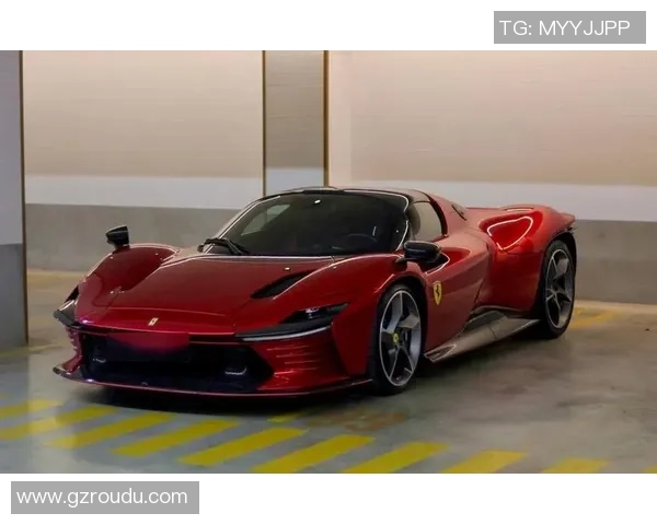 足球明星们的豪车比拼谁才是最帅的座驾之王